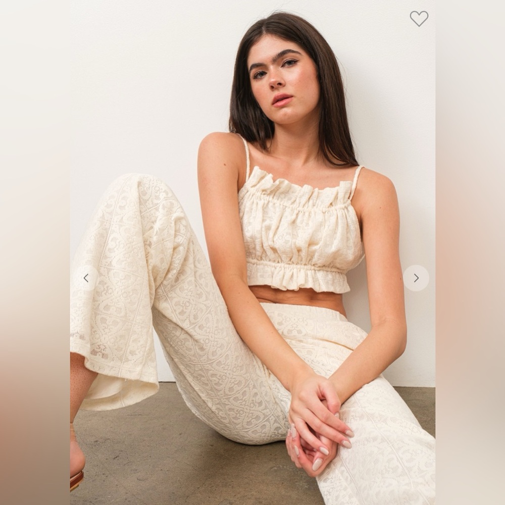 Pretty garbage crotchet lace napkin top and pants set
